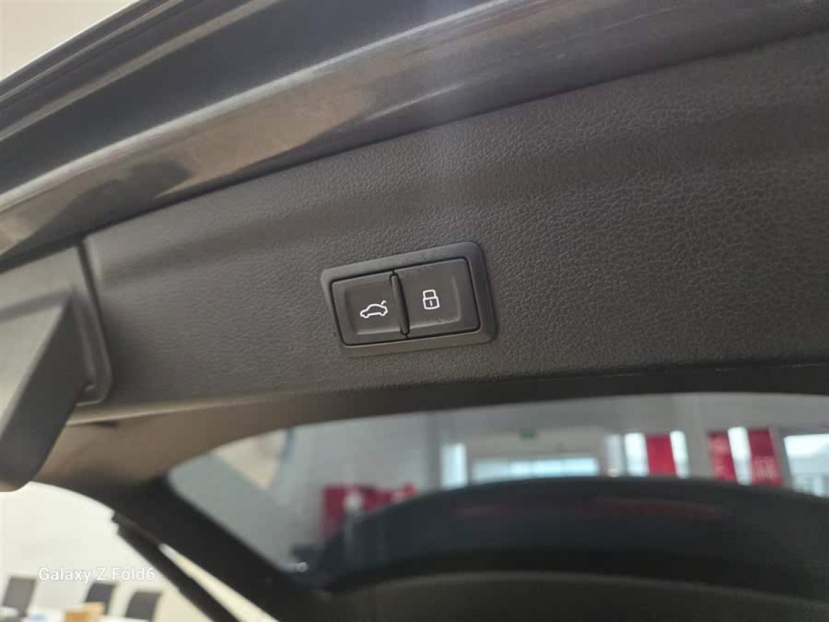 奧迪 奧迪Q3  2019款  35 TFSI 時尚動感型圖片