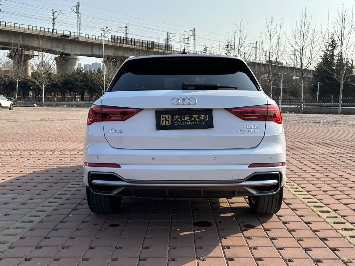 2019年8月奧迪 奧迪Q3  2023款 40 TFSI 時尚動感型