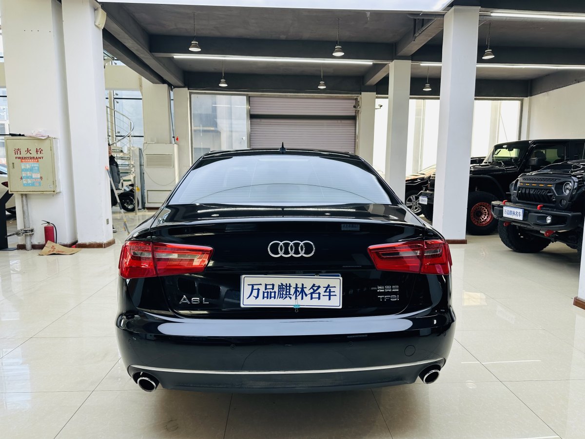 奧迪 奧迪A6L  2012款 TFSI 標(biāo)準(zhǔn)型圖片