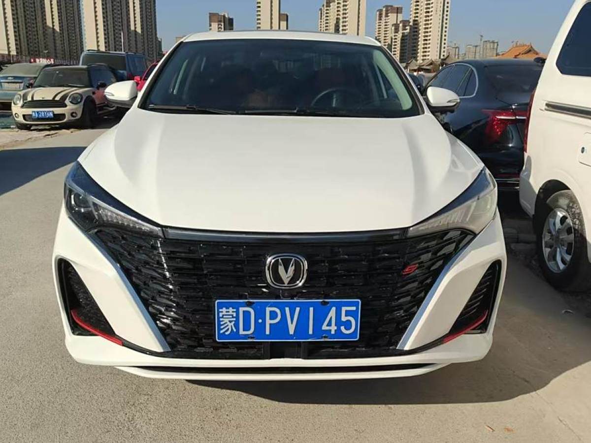 長(zhǎng)安 逸動(dòng)  2021款 PLUS 藍(lán)鯨NE 1.4T GDI DCT尊貴型圖片