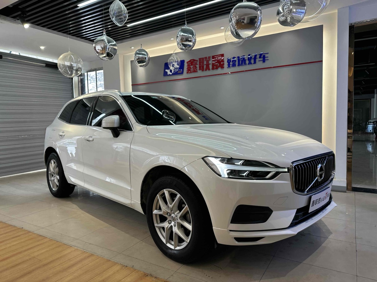 沃爾沃 XC60  2019款  T5 四驅(qū)智逸版 國VI圖片