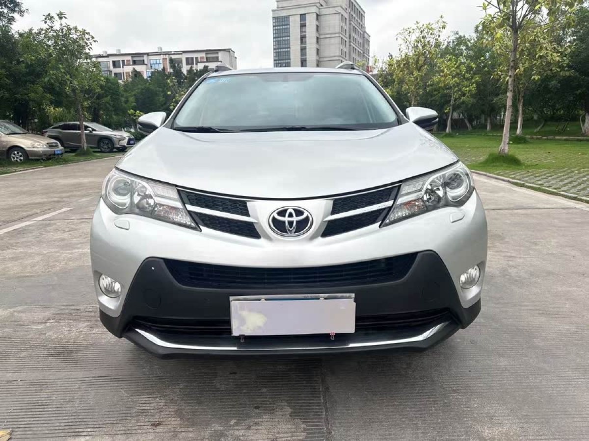 豐田 RAV4榮放  2013款 2.5L 自動(dòng)四驅(qū)精英版圖片