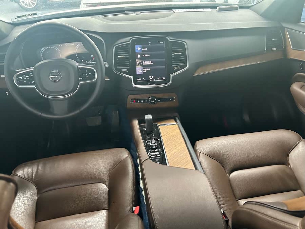 沃爾沃 XC90  2021款 B6 智逸豪華版 7座圖片