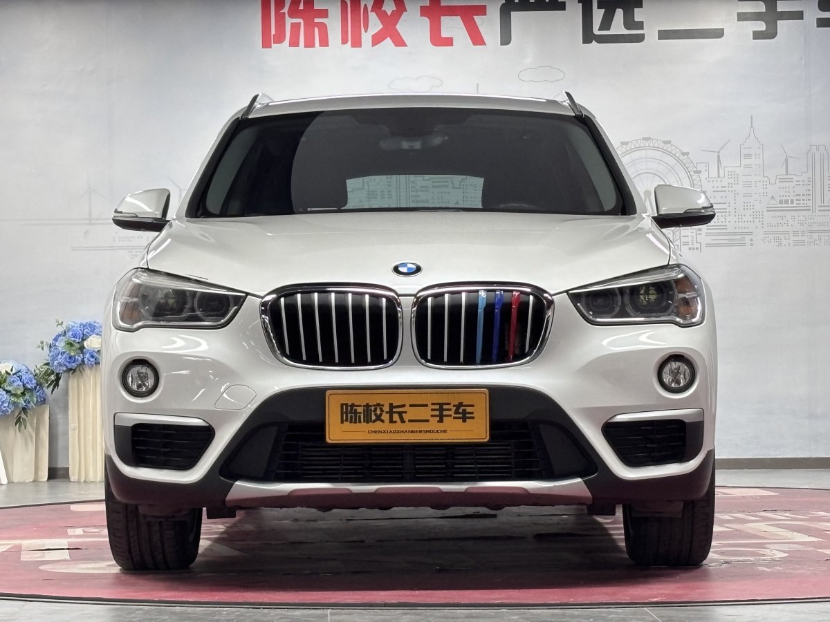 寶馬 寶馬X1  2019款 xDrive20Li 尊享型圖片