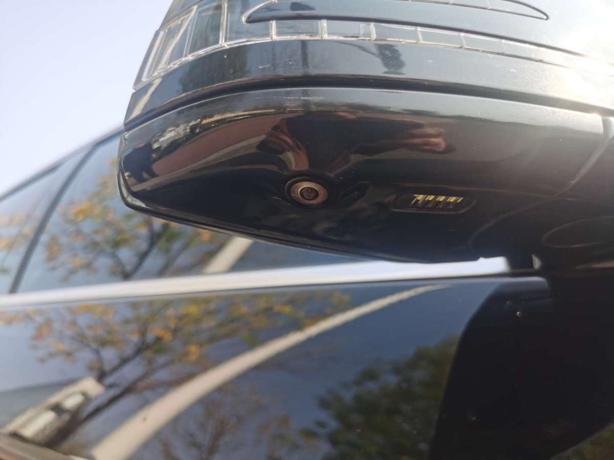 奔驰 奔驰E级  2014款 E 260 L 豪华型图片