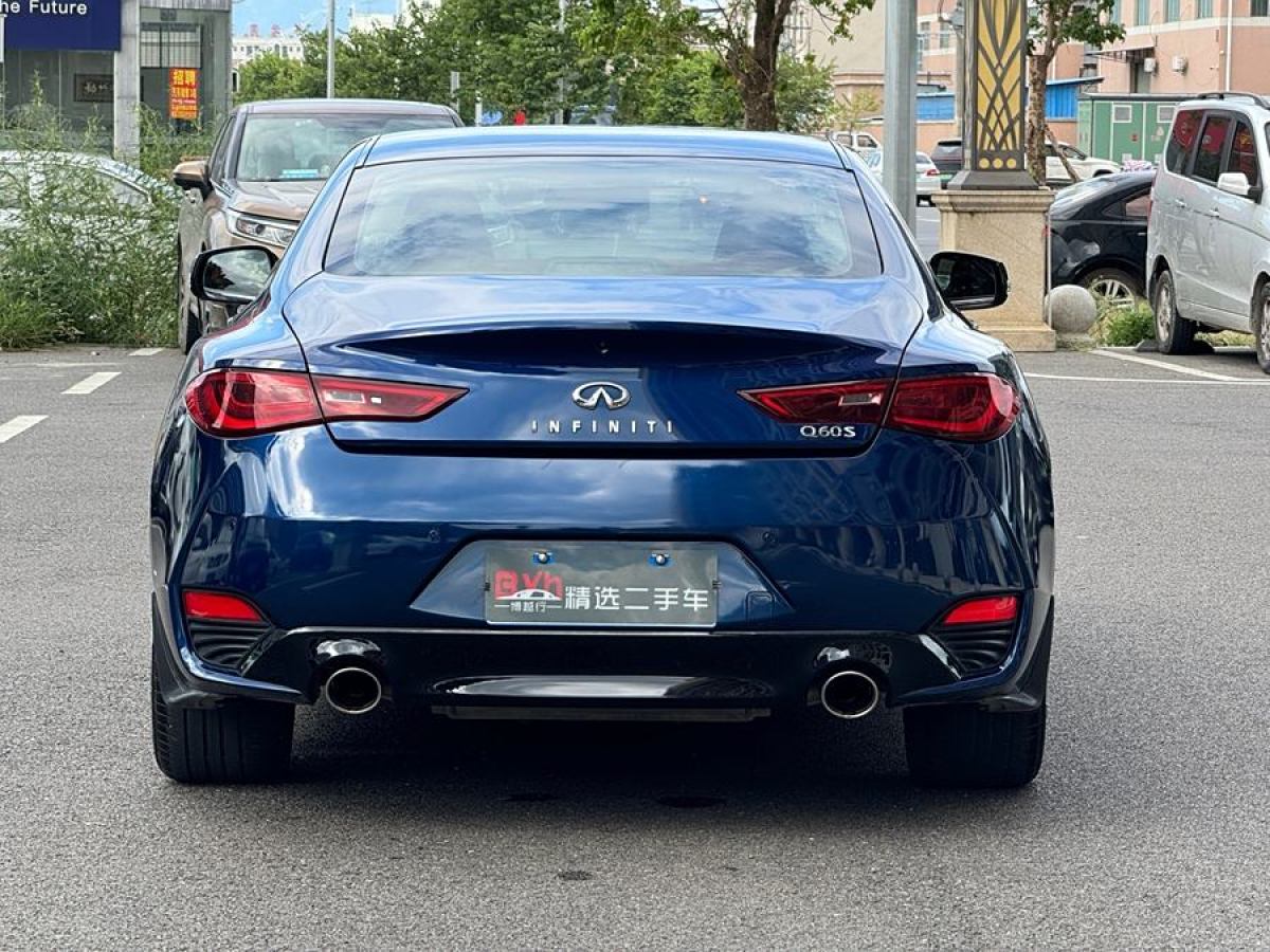 2019年9月英菲尼迪 Q60  2019款 S 2.0T 豪華運(yùn)動版