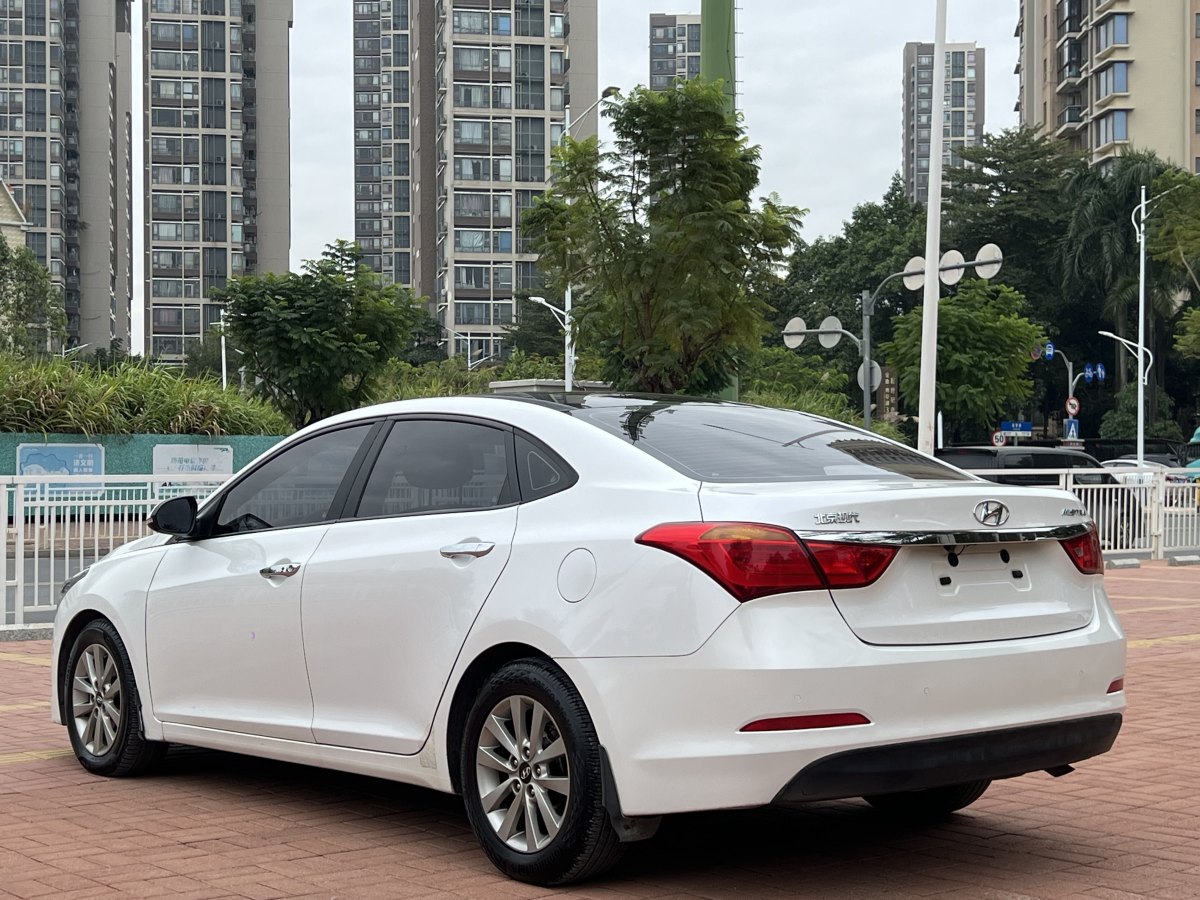 現(xiàn)代 名圖  2014款 1.8L 自動智能型GLS圖片