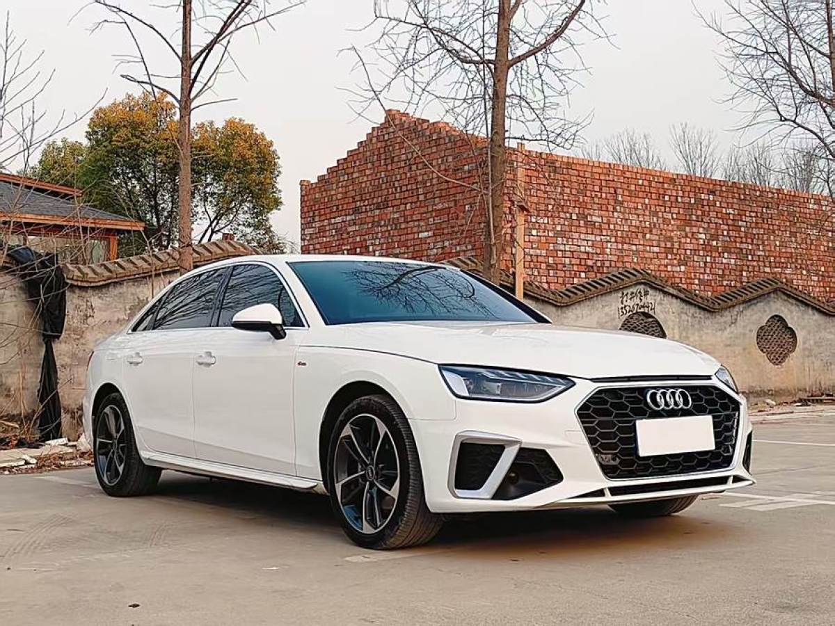 奧迪 奧迪A4L  2023款 40 TFSI 豪華動感型圖片