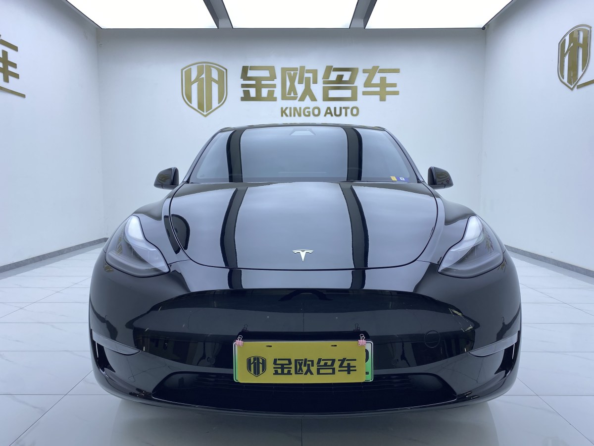 特斯拉 Model 3  2021款 改款 標(biāo)準(zhǔn)續(xù)航后驅(qū)升級(jí)版圖片