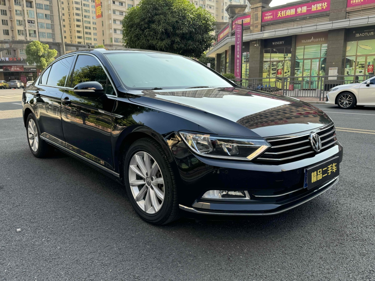 大眾 邁騰  2018款 330TSI DSG 領(lǐng)先型圖片