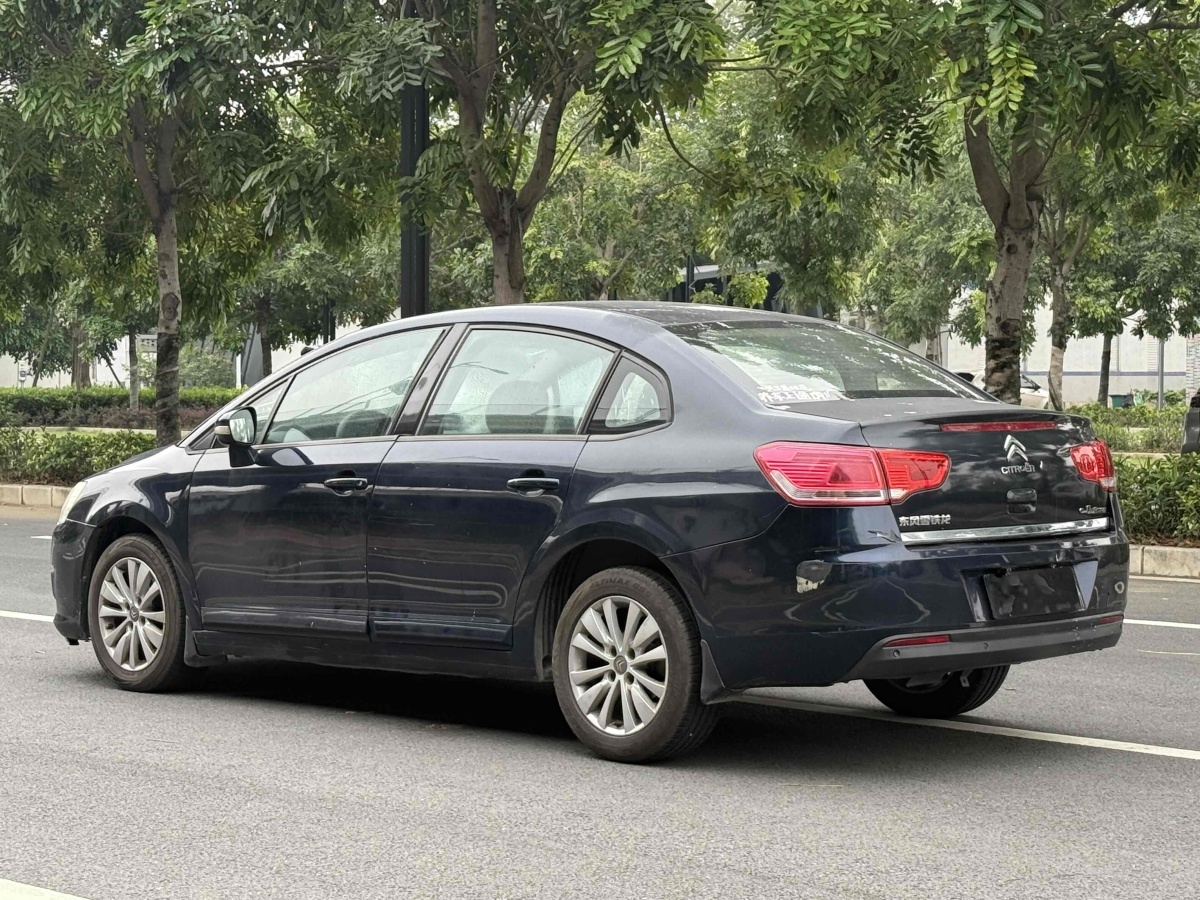 雪鐵龍 世嘉  2012款 三廂 1.6L 自動品尚型圖片