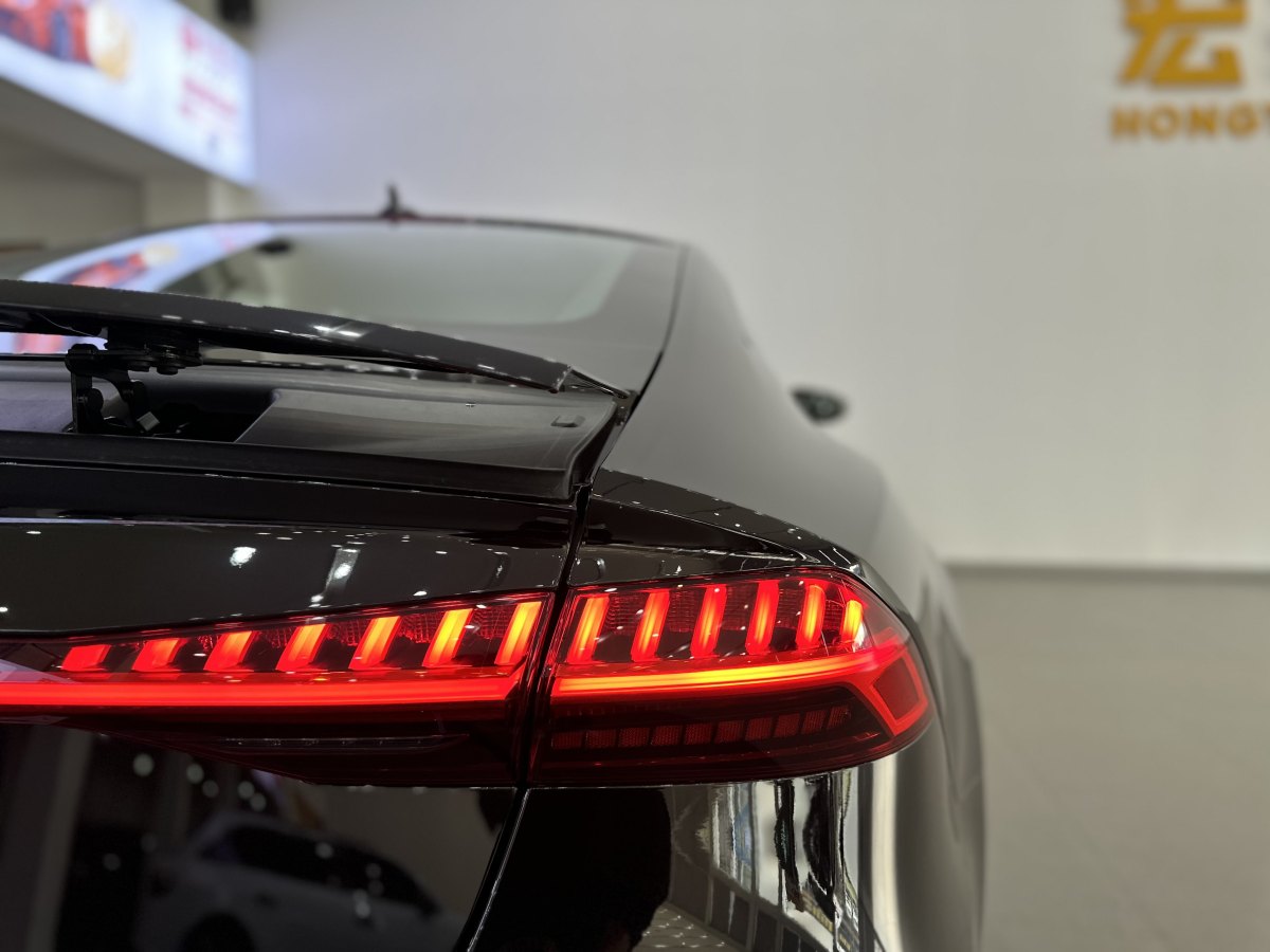 奧迪 奧迪RS 7  2024款 RS 7 4.0T Sportback performance圖片