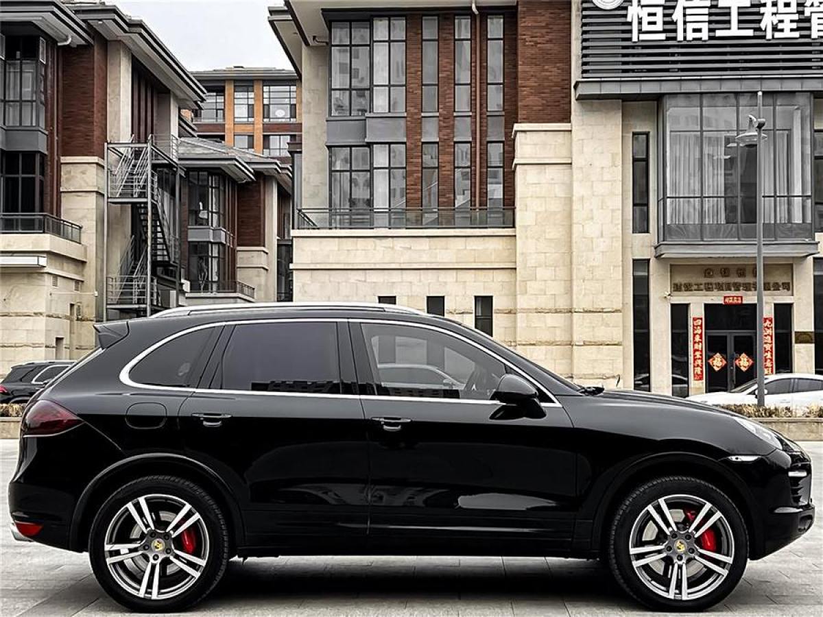 保時(shí)捷 Cayenne  2011款 Cayenne Turbo 4.8T圖片