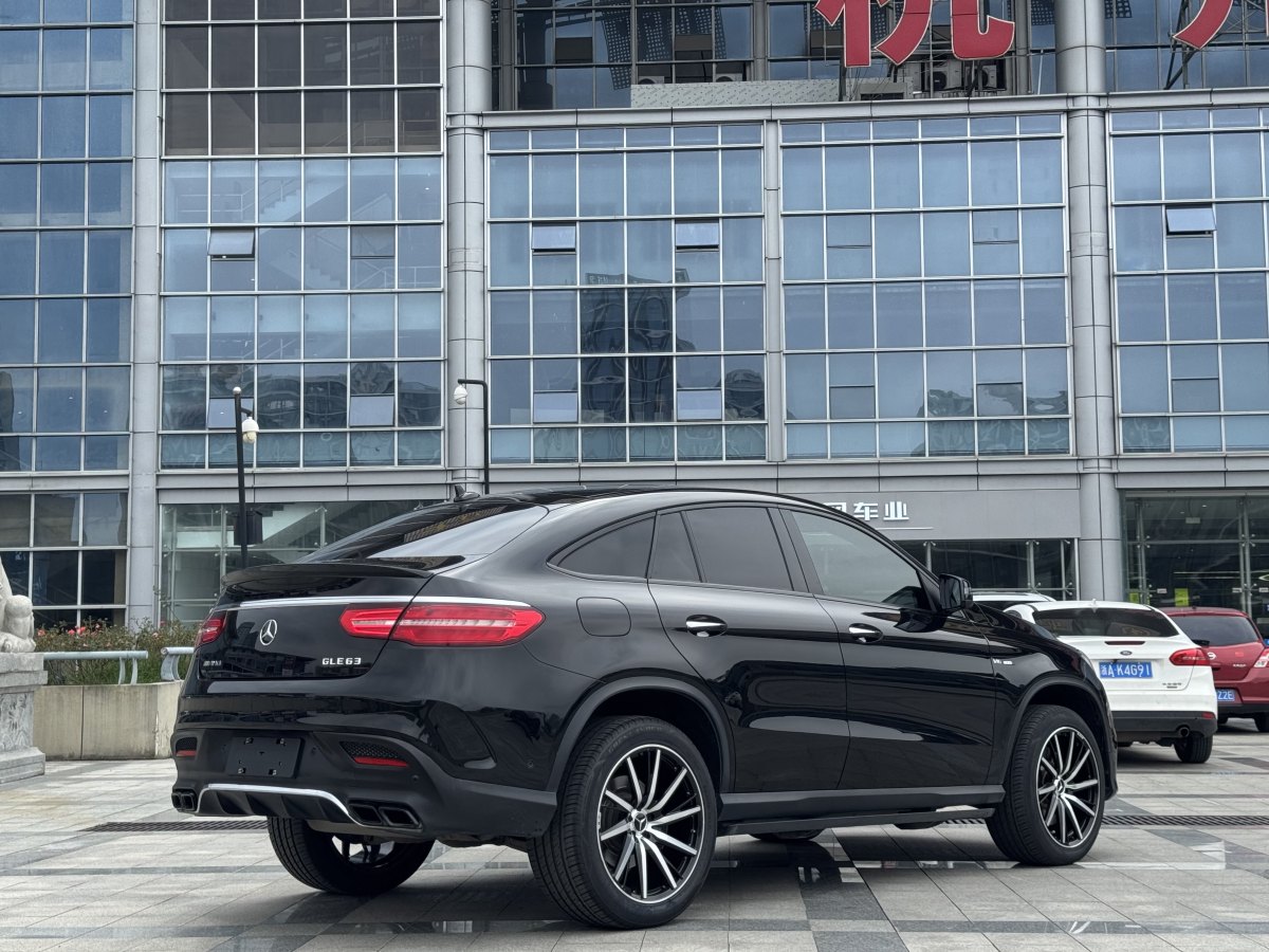 奔馳 奔馳GLE轎跑 AMG  2017款 AMG GLE 43 4MATIC 轎跑SUV圖片