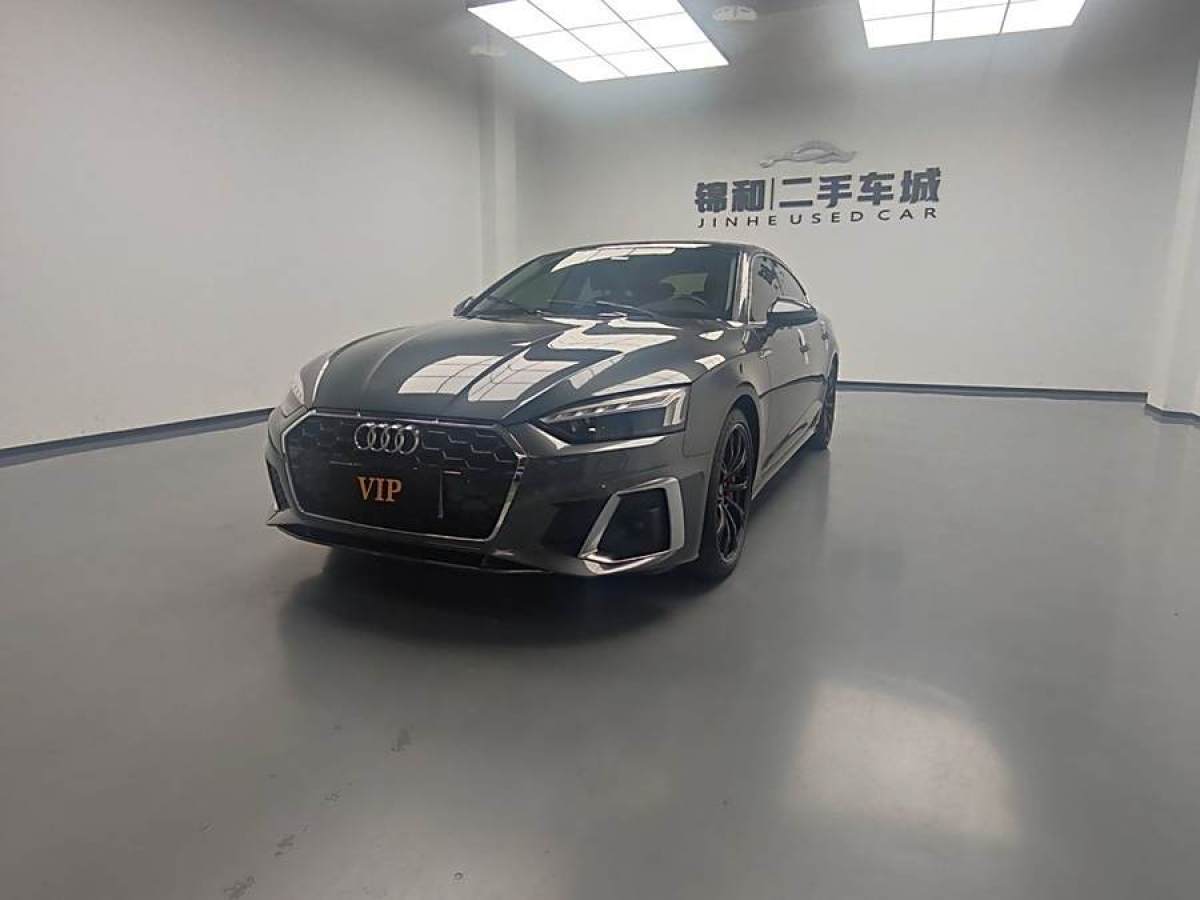 2022年3月奧迪 奧迪A5  2023款 Sportback 40 TFSI 時尚動感型