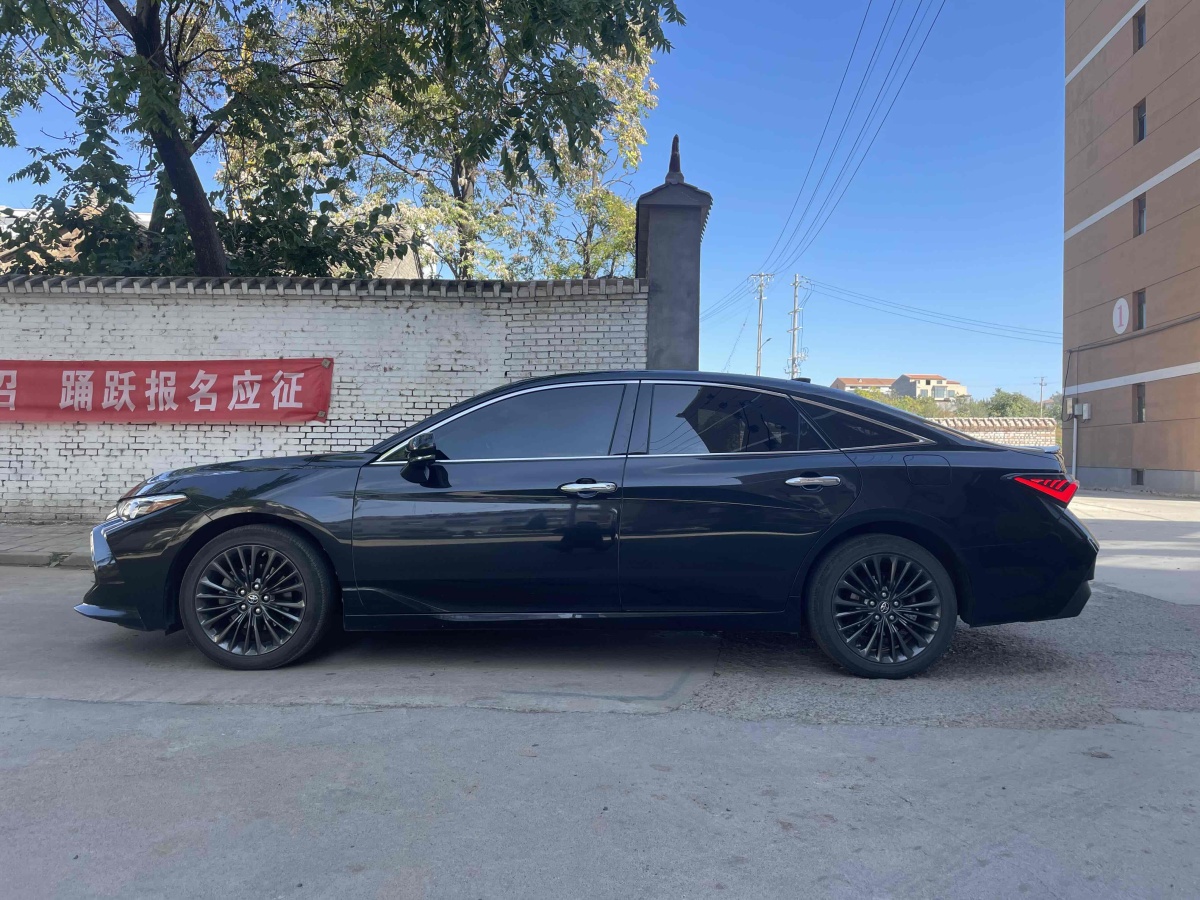 豐田 亞洲龍  2019款 2.0L XLE尊貴版圖片