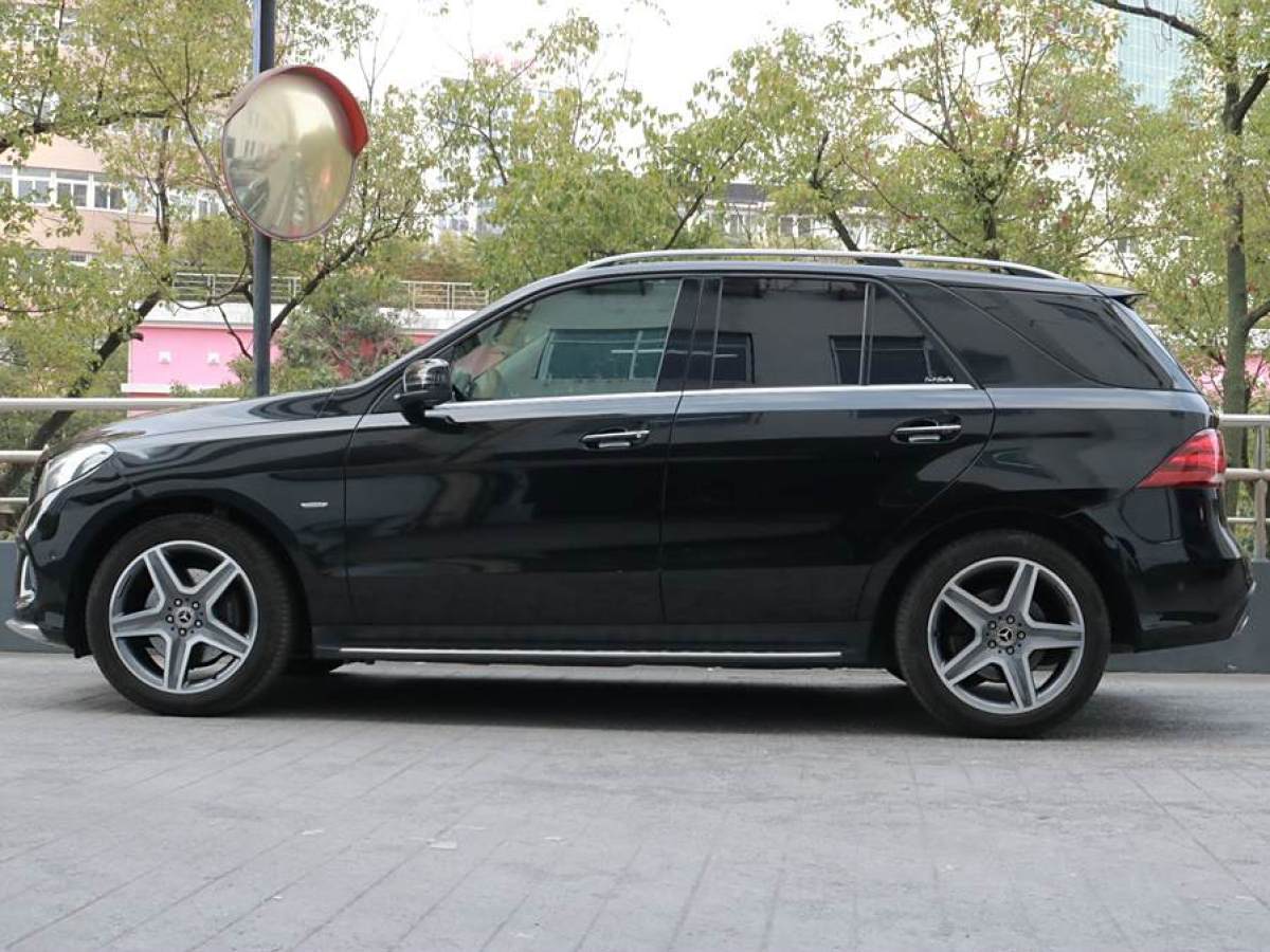 奔馳 奔馳GLE  2018款 GLE 400 4MATIC 臻藏版圖片