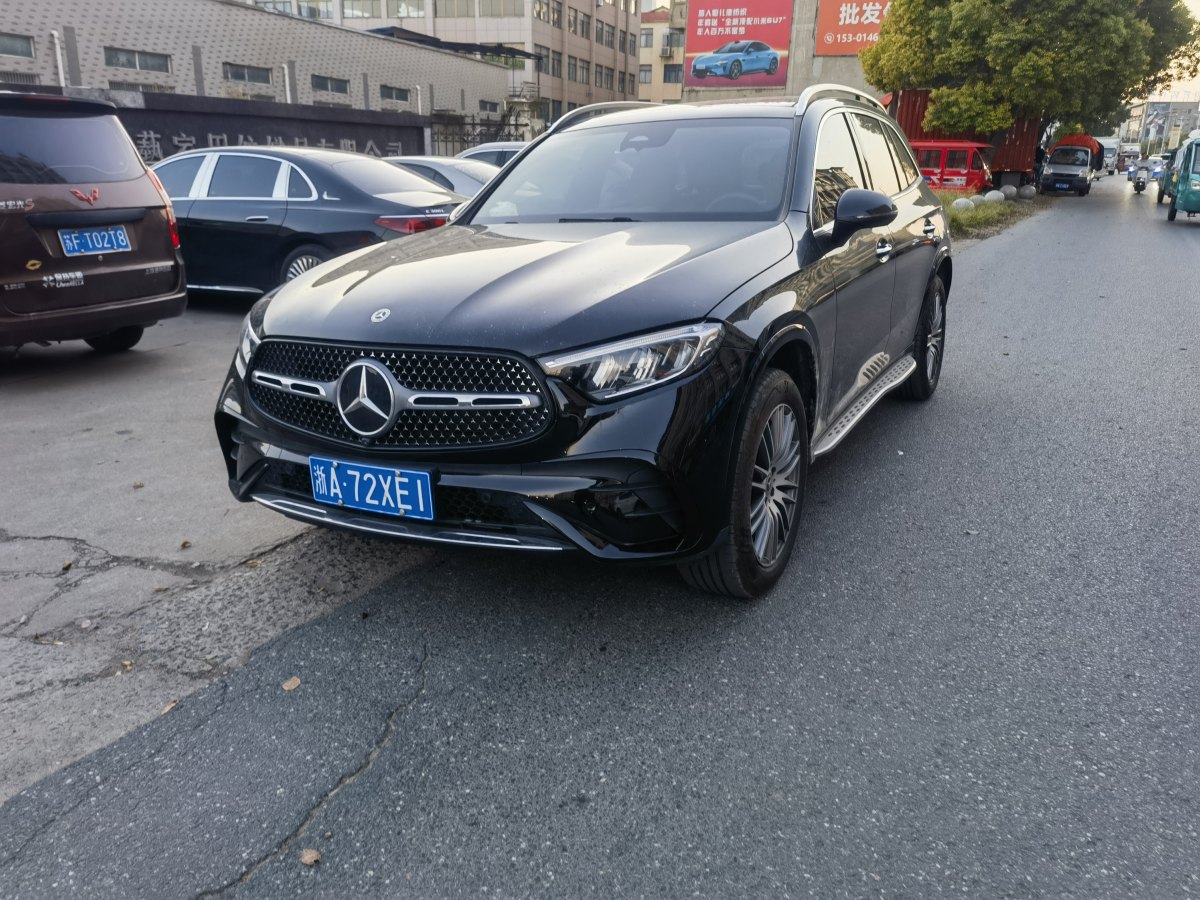 奔馳 奔馳GLC  2023款 改款 GLC 300 L 4MATIC 動(dòng)感型 5座圖片