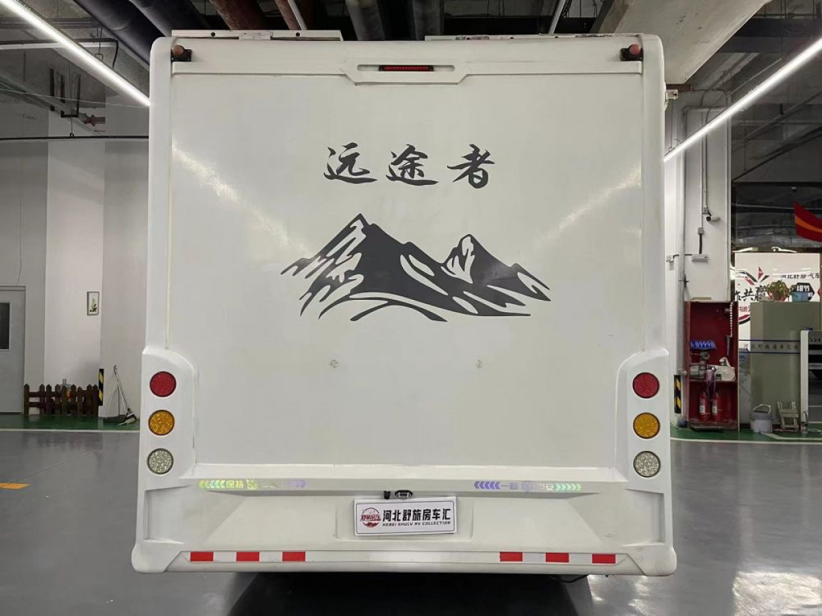 躍進平頭房車圖片