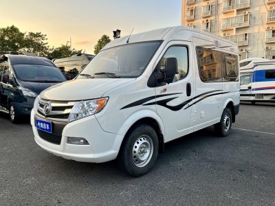 2021年9月 東風(fēng) 御風(fēng)房車 C型房車圖片