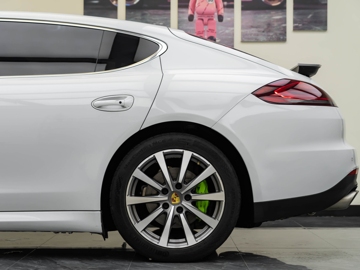 2016年6月保時(shí)捷 Panamera  2016款 Panamera Executive Edition 3.0T