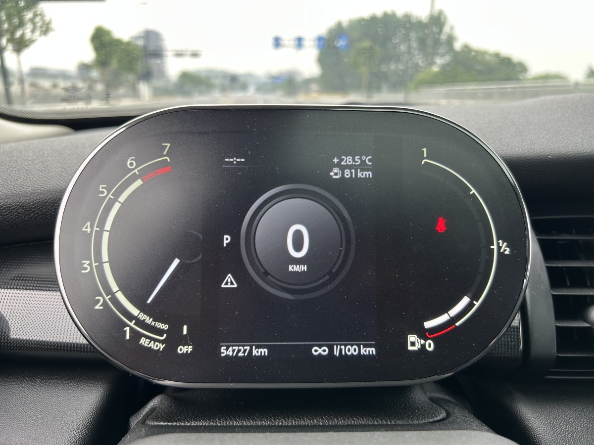 MINI MINI  2021款 1.5T COOPER 經(jīng)典派 五門版圖片
