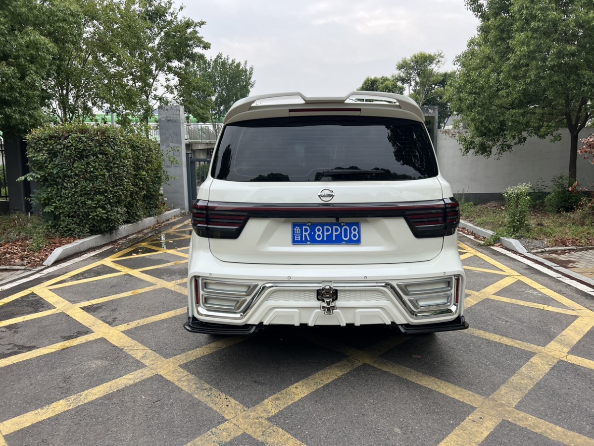 日產(chǎn) 途樂  2018款 4.0L 領(lǐng)英型圖片