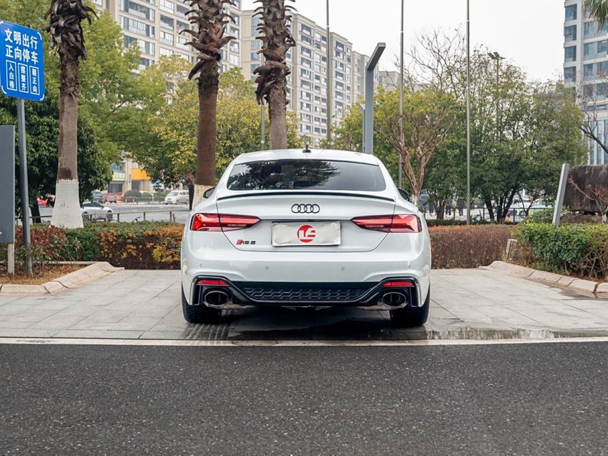 奧迪 奧迪RS 5  2021款 RS5 Sportback 黑曜版圖片