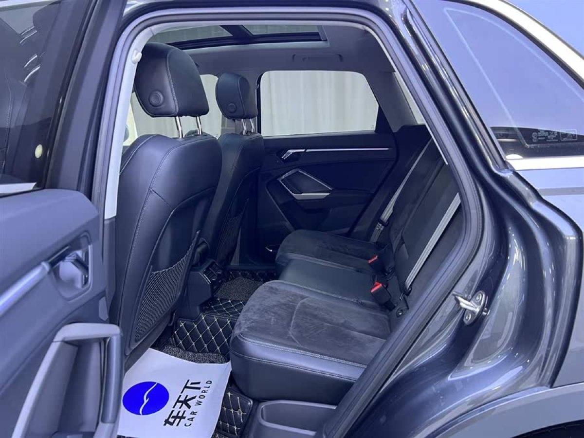 奧迪 奧迪Q3  2019款  40 TFSI quattro 時尚動感型圖片
