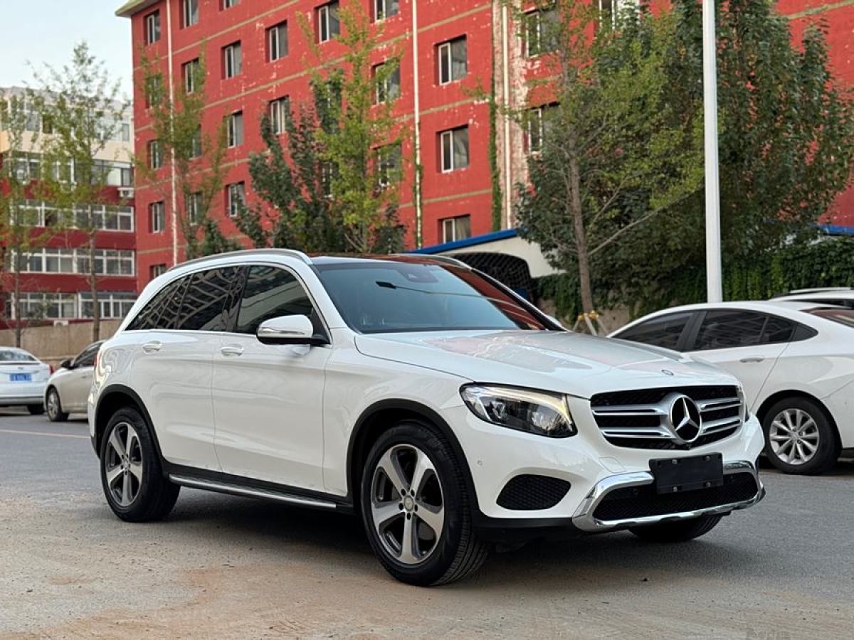 2016年8月奔馳 奔馳GLC  2016款 GLC 300 4MATIC 動(dòng)感型