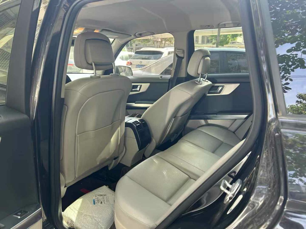 奔馳 奔馳GLK級(jí)  2013款 GLK 300 4MATIC 動(dòng)感型圖片