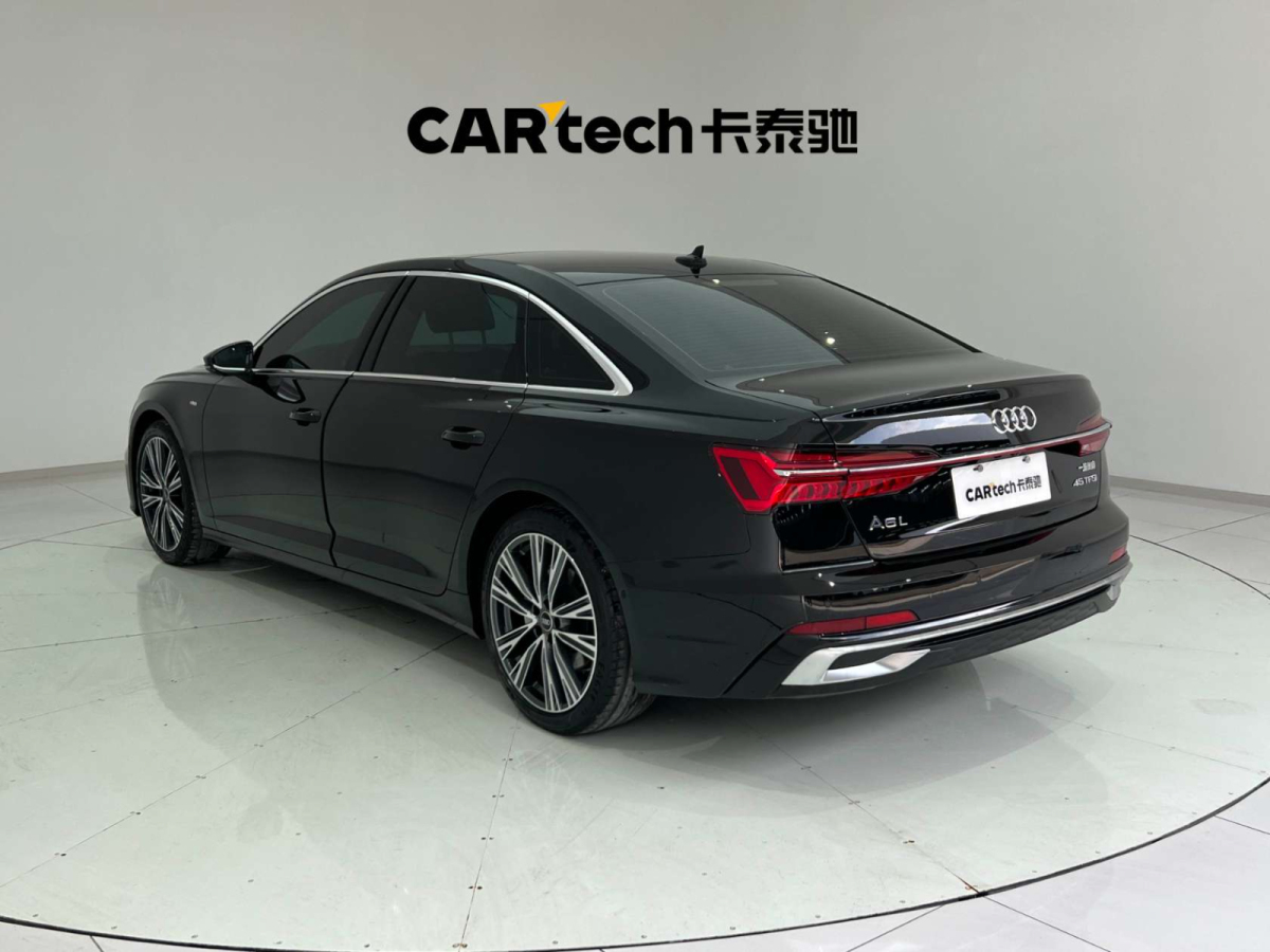 奧迪 奧迪A6L  2023款 改款 45 TFSI quattro 臻選動(dòng)感型圖片