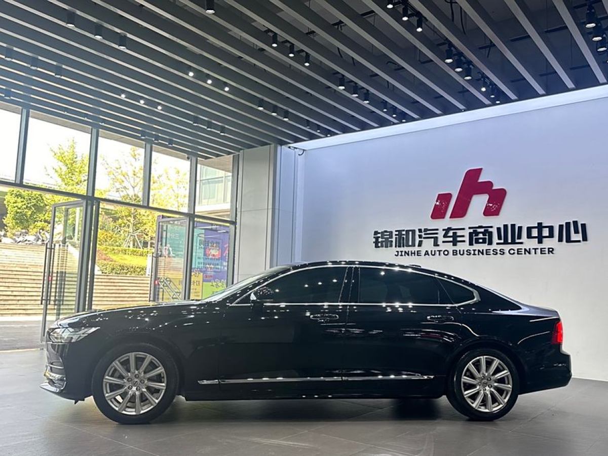 沃爾沃 S90  2020款 改款 T5 智逸豪華版圖片