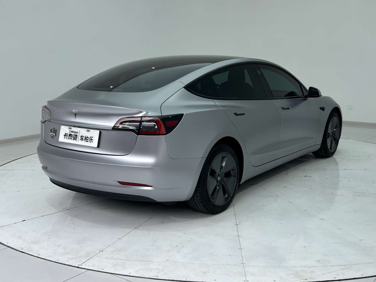 特斯拉 Model 3  2022款 改款 后輪驅(qū)動版圖片