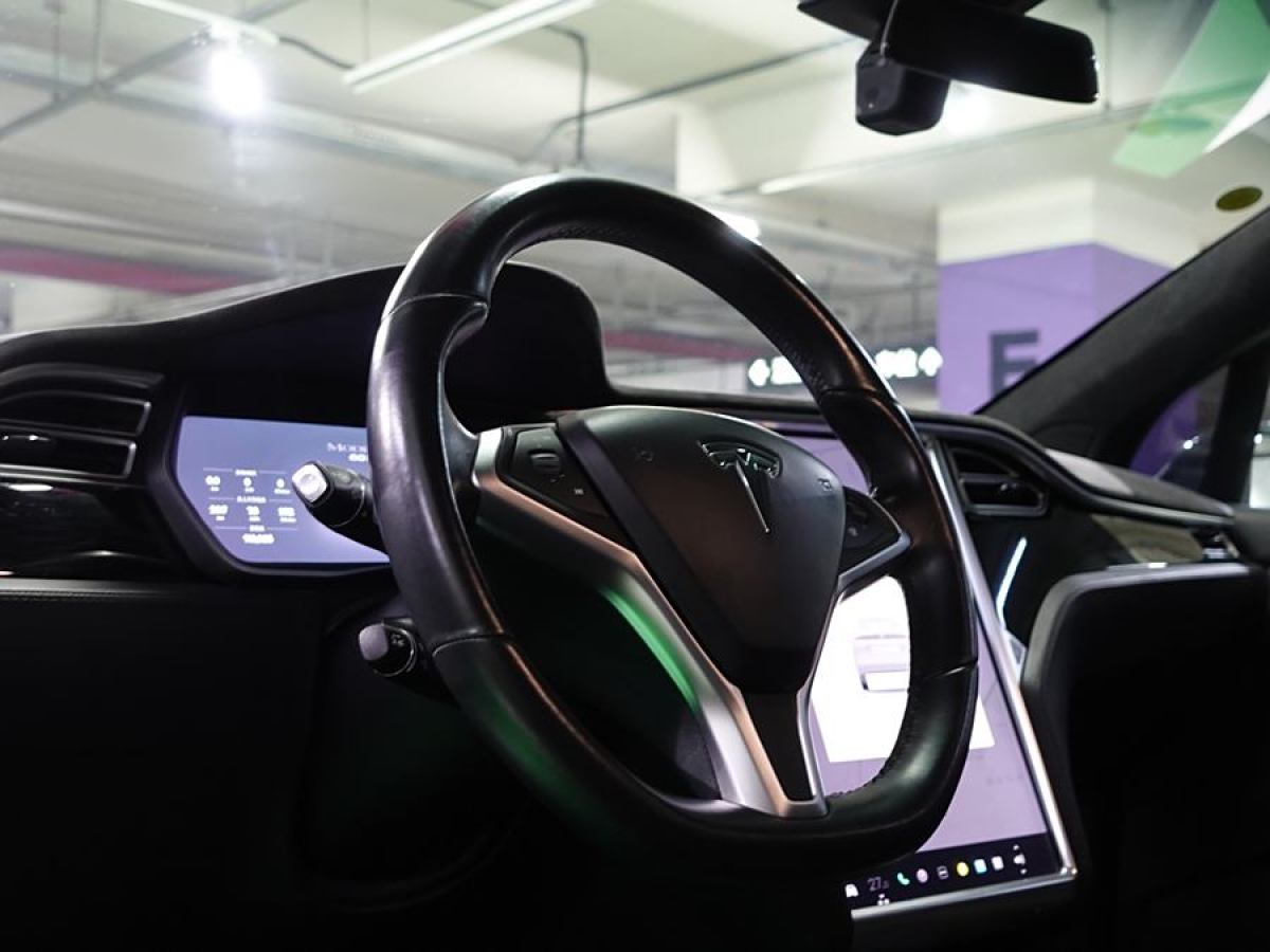 特斯拉 Model X  2016款 Model X 60D圖片