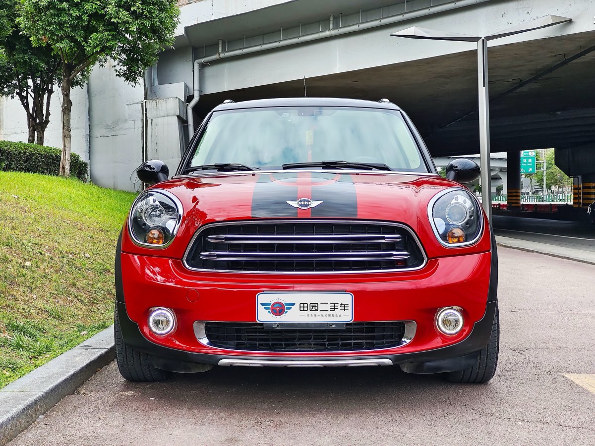 2016年11月MINI COUNTRYMAN  2016款 1.6T COOPER ALL4 Fun裝備控