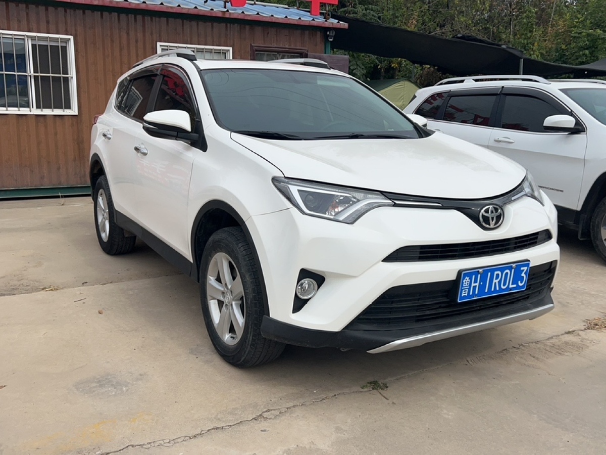 豐田 RAV4榮放  2015款 2.0L CVT四驅新銳版圖片