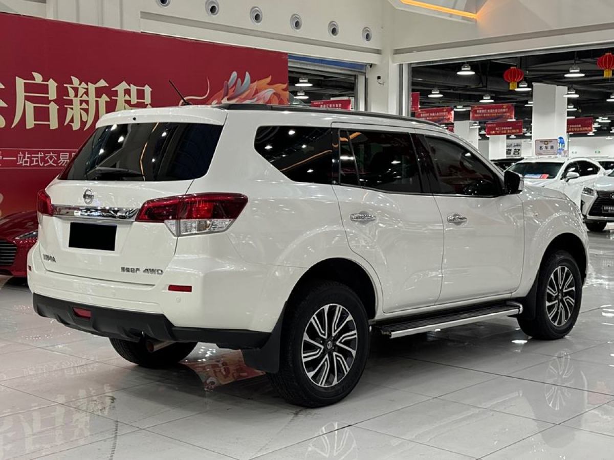 日產(chǎn) 途達  2018款 2.5L 自動四驅豪華版圖片