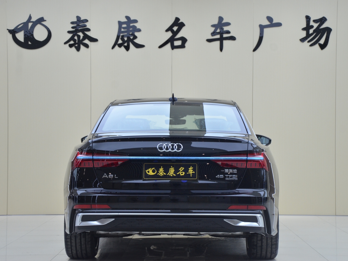 奧迪 奧迪A6L  2025款 45 TFSI quattro 臻選動(dòng)感型圖片