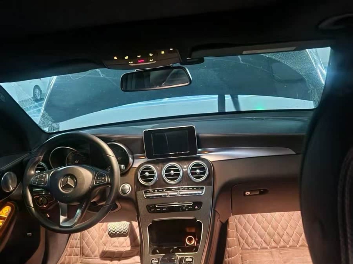 奔馳 奔馳GLC  2016款 GLC 260 4MATIC 動感型圖片