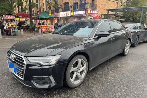 奥迪A6L 奥迪 45 TFSI quattro 臻选致雅型