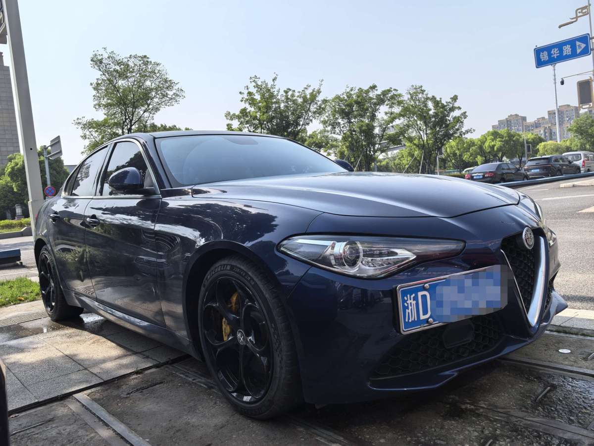 阿爾法·羅密歐 Giulia  2021款 2.0T 280HP 豪華版圖片