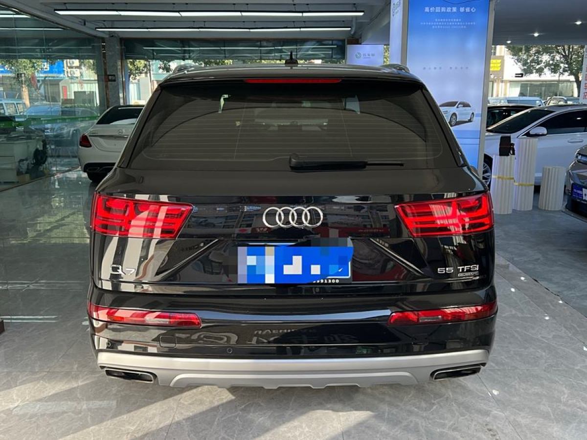 奧迪 奧迪Q7  2019款 55 TFSI 技術(shù)型圖片