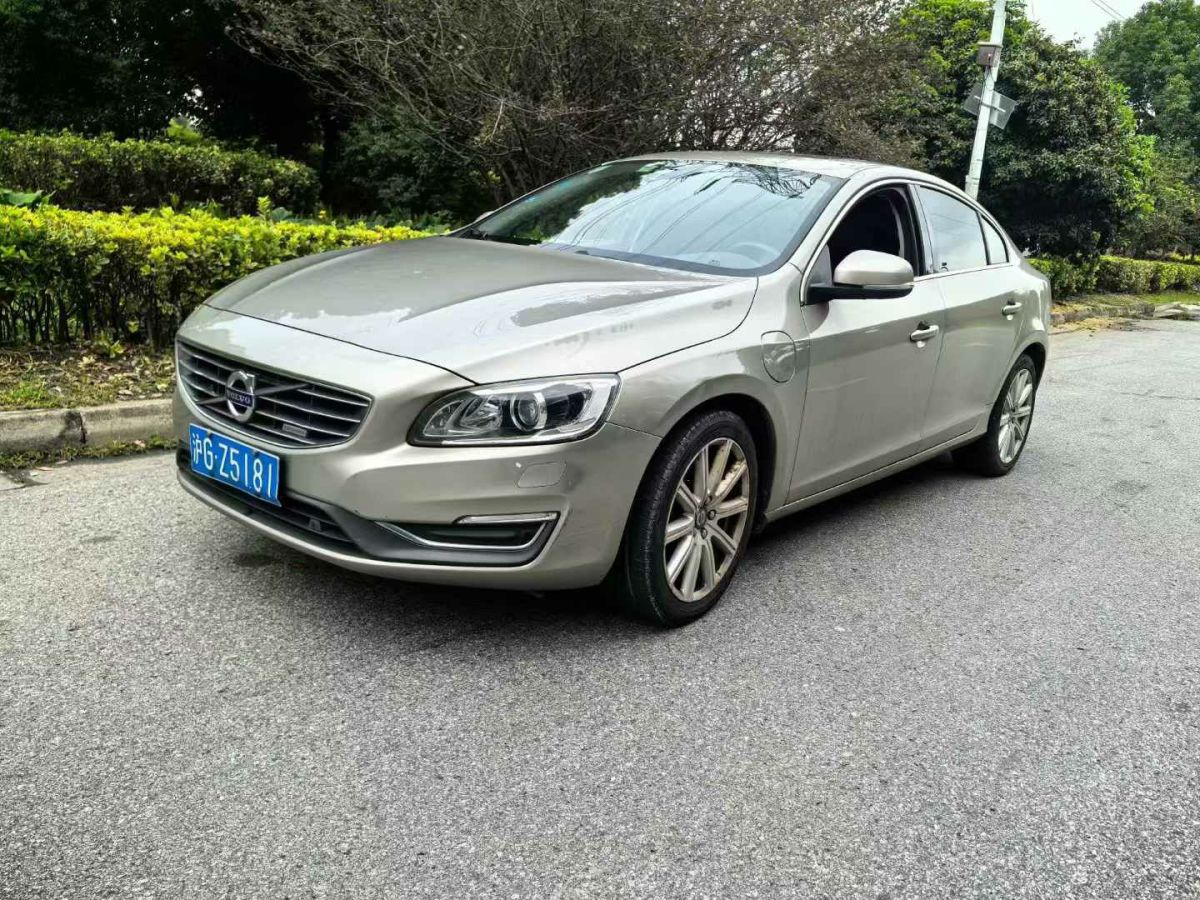 沃爾沃 S60  2015款 L 2.0T 智行版圖片