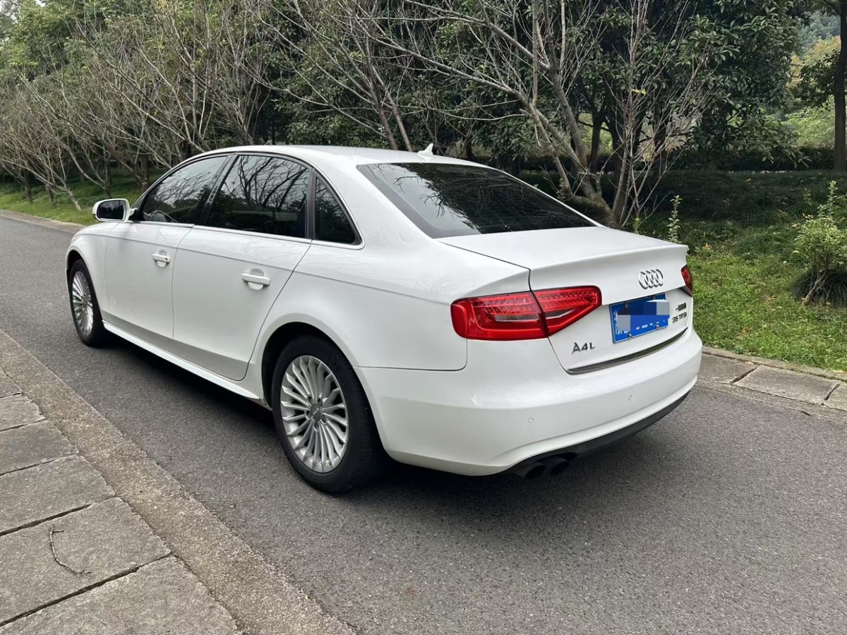 奧迪 奧迪A4L  2013款 35 TFSI 自動豪華型圖片