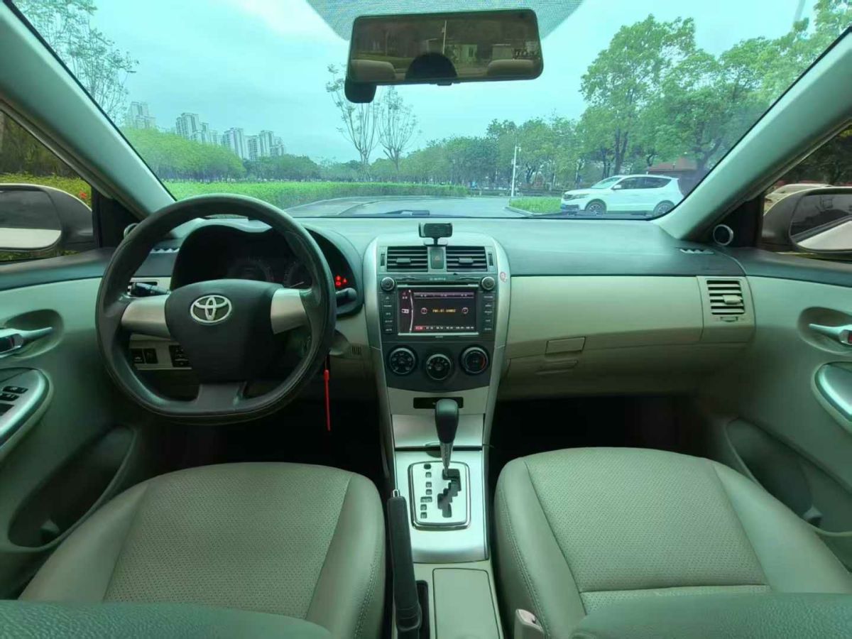 豐田 卡羅拉  2013款 特裝版 1.6L 自動炫酷型GL圖片