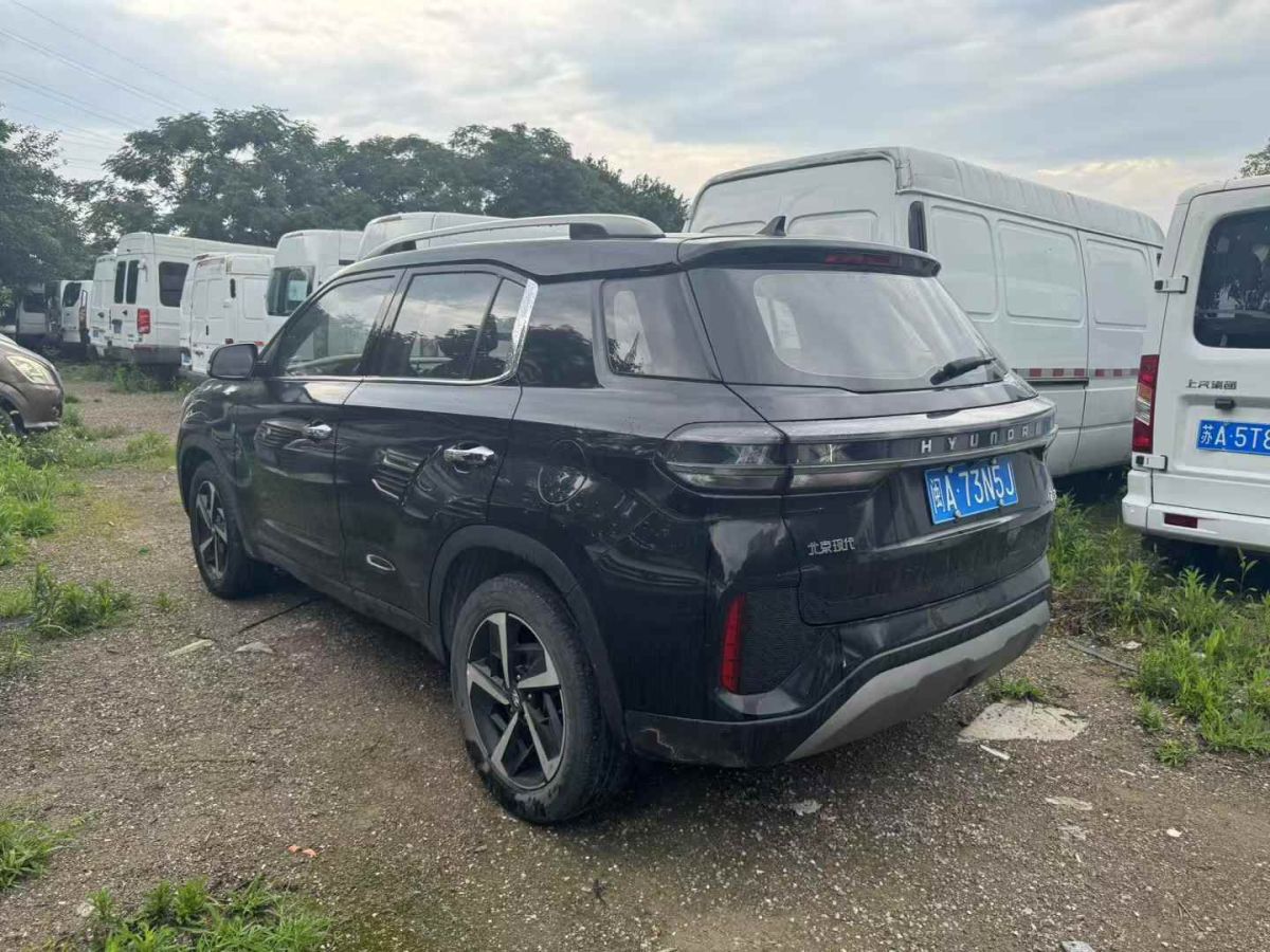 現(xiàn)代 ix35  2023款 2.0L 尊貴版LUX圖片