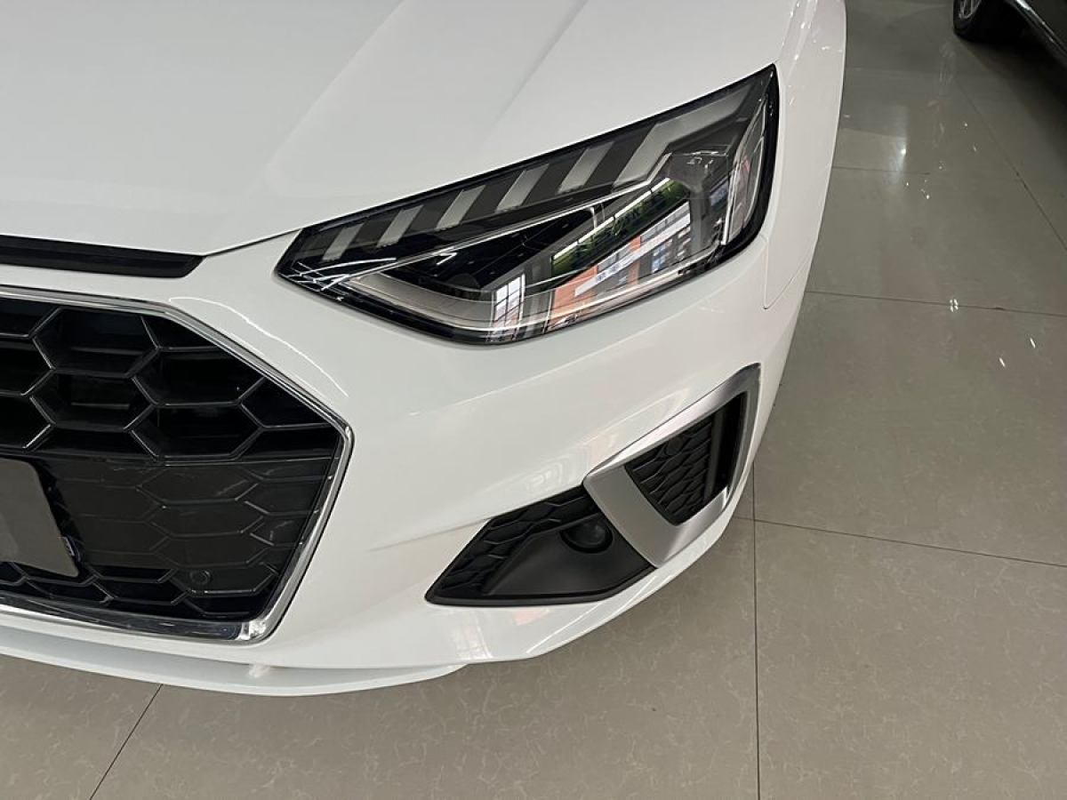 奧迪 奧迪A4L  2022款 40 TFSI 時尚動感型圖片