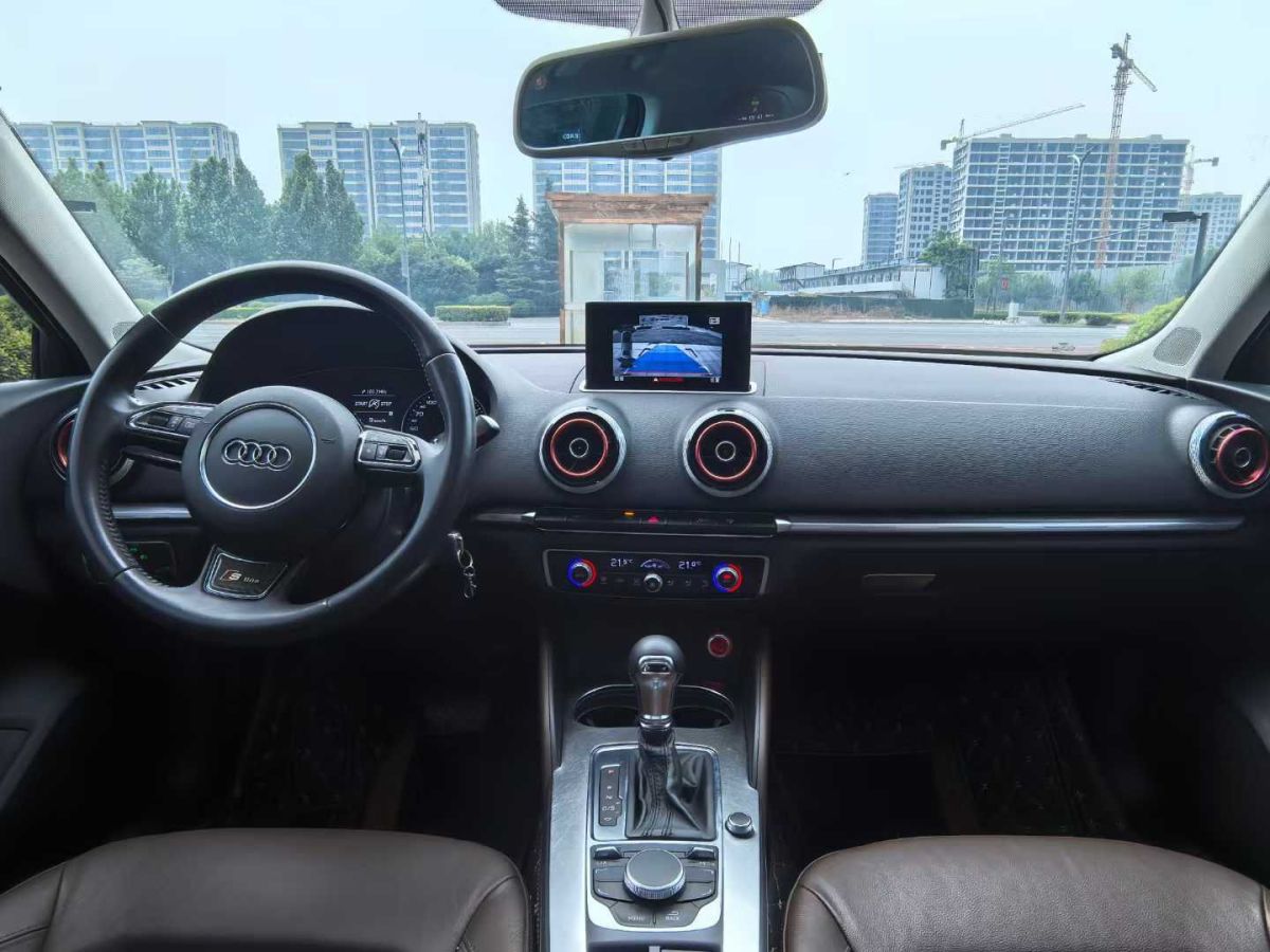 奧迪 奧迪A3  2016款 Limousine 35 TFSI 進(jìn)取型圖片