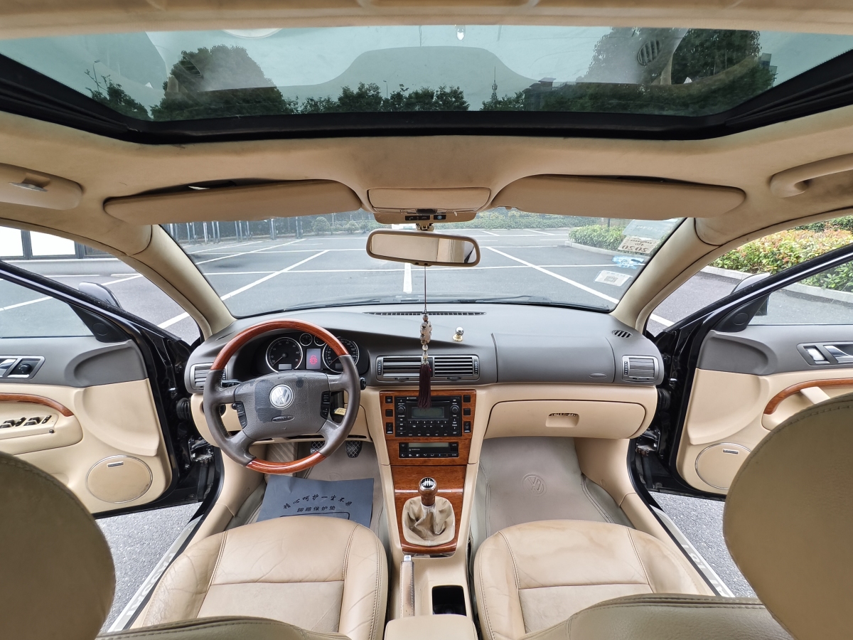 大眾 Passat領(lǐng)馭  2007款 1.8T 手動(dòng)豪華型圖片